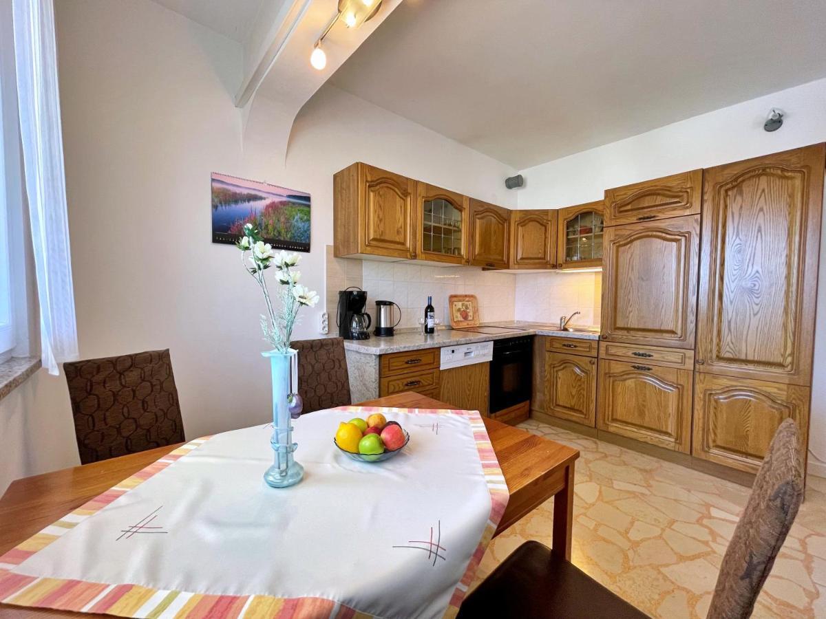 Apartments Bohovic Сило Экстерьер фото