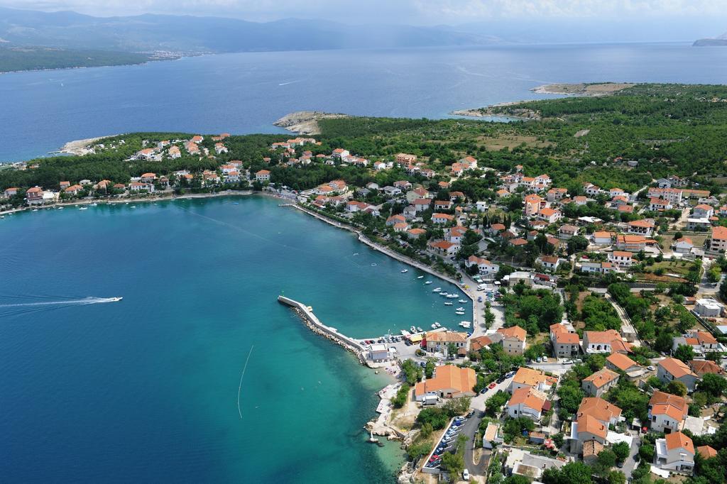 Apartments Bohovic Сило Экстерьер фото